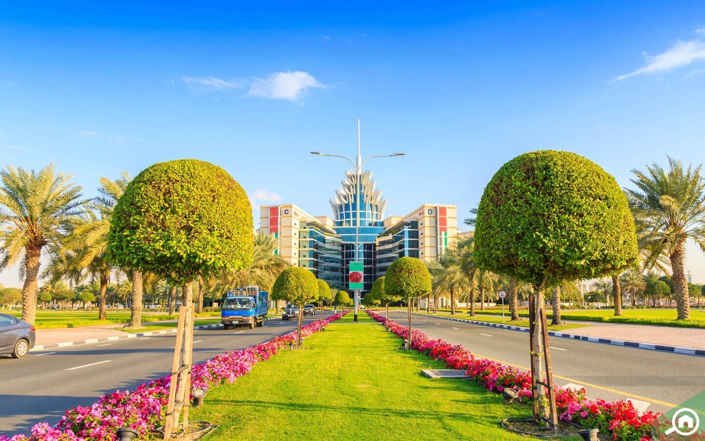 Dubai Silicon Oasis Location and Dubai Silicon Oasis Headquarters building