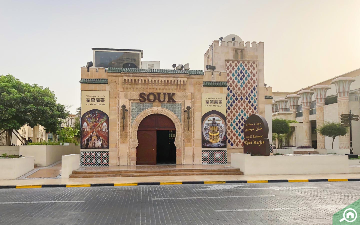 Life in Bur Dubai
