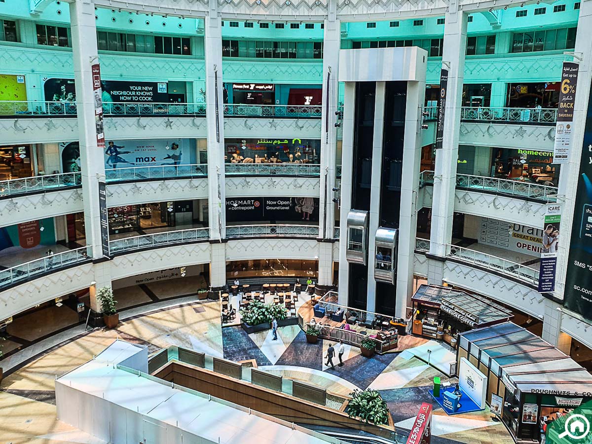 Oasis Mall, SZR