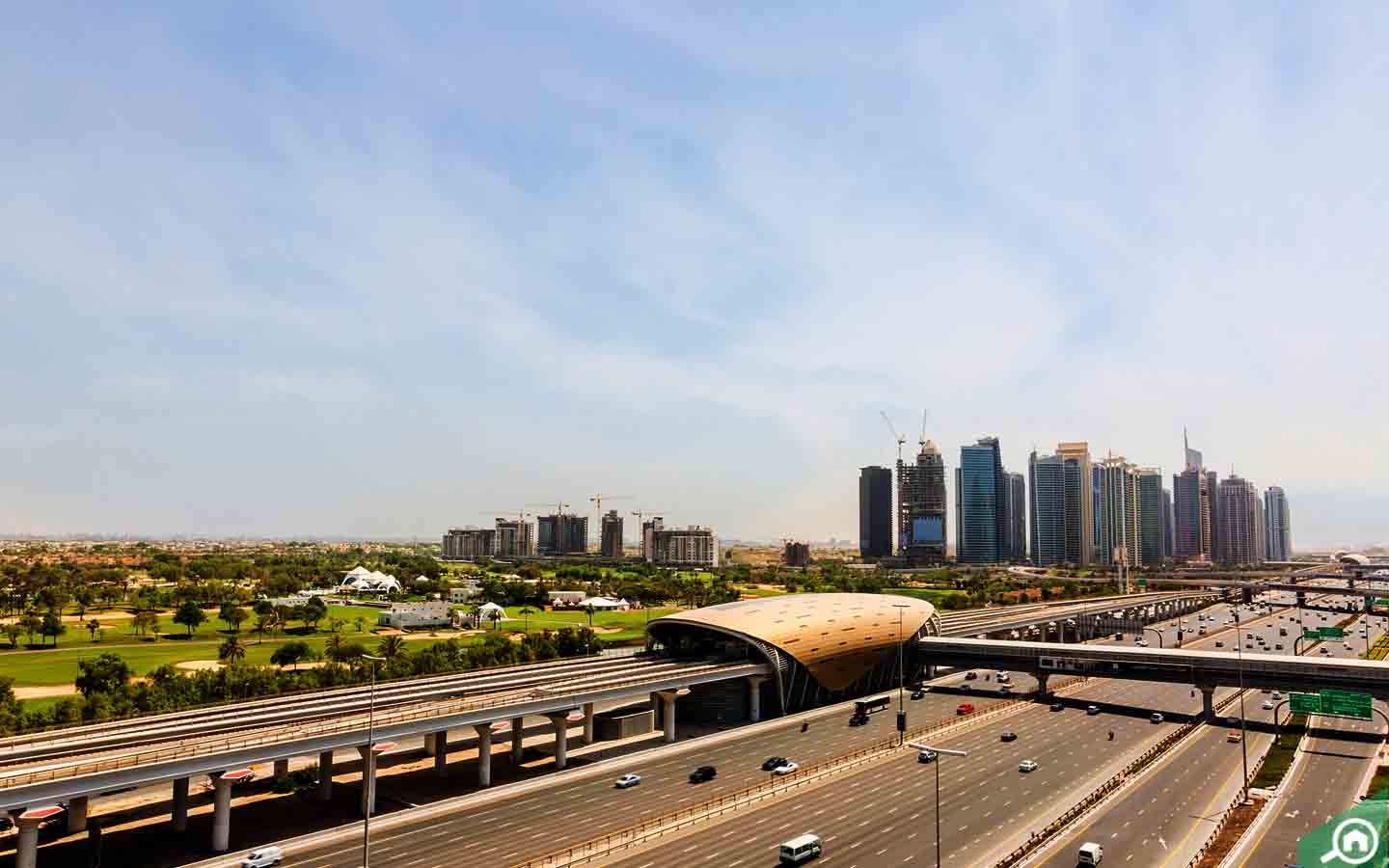 metro station on sheikh zayed road