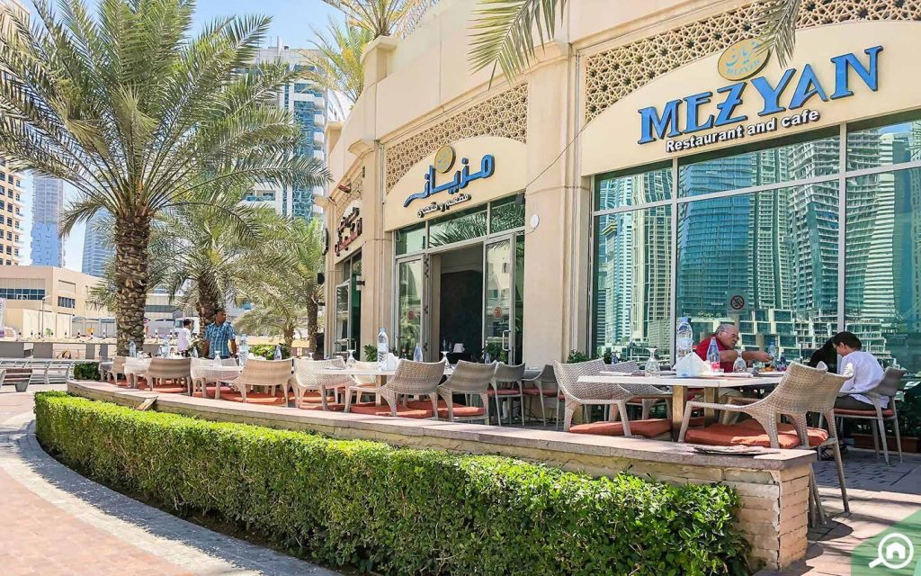 مطاعم ممشى دبي مارينا