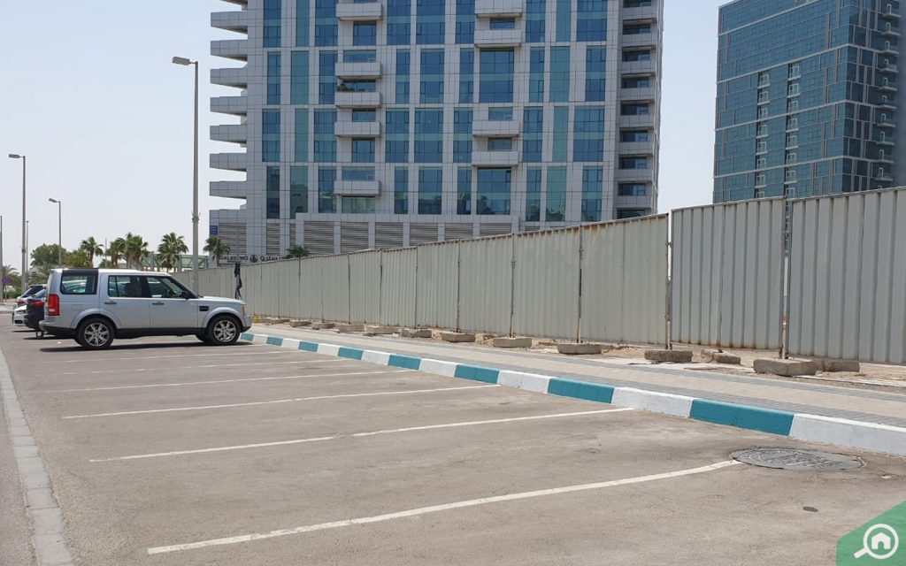 Parking in Danet Abu Dhabi