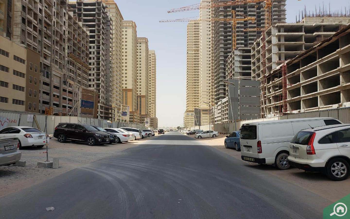 Street view of Emirates City
