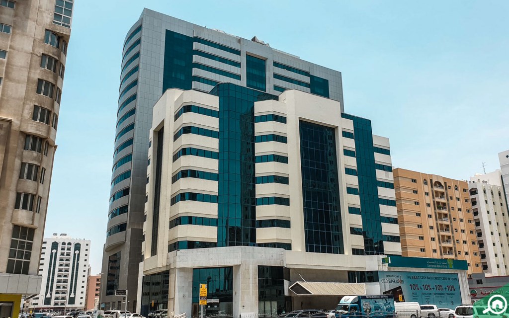 residential building in al mahatah