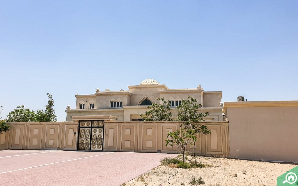 Villas in Al Khawaneej