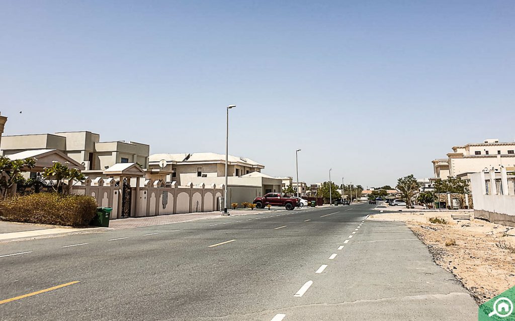 Road network in Al Khawaneej