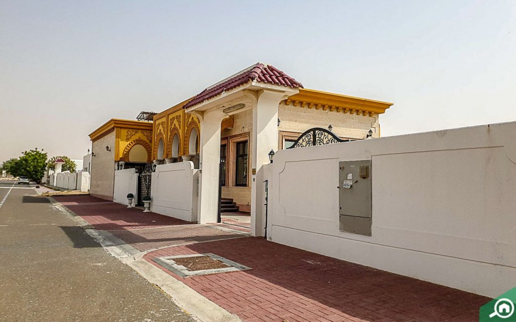 فلل العوير دبي
