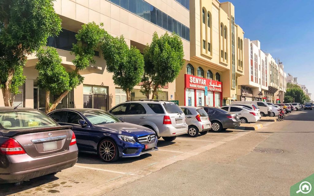 apartments for rent on al salam street