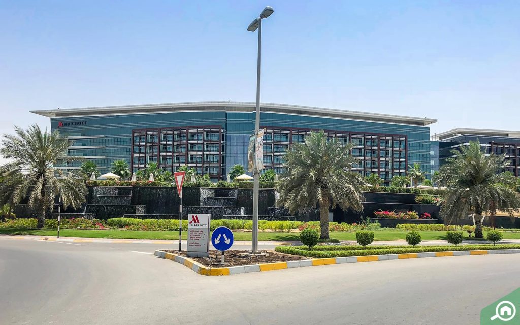 منتجع الفرسان