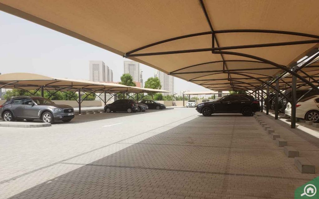 Parking spaces in Dubai Digital Park