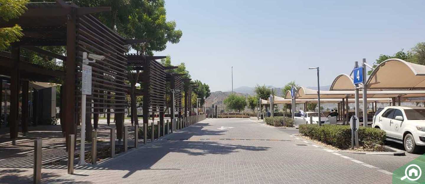 Naseem Al Bahr Villas Area Guide