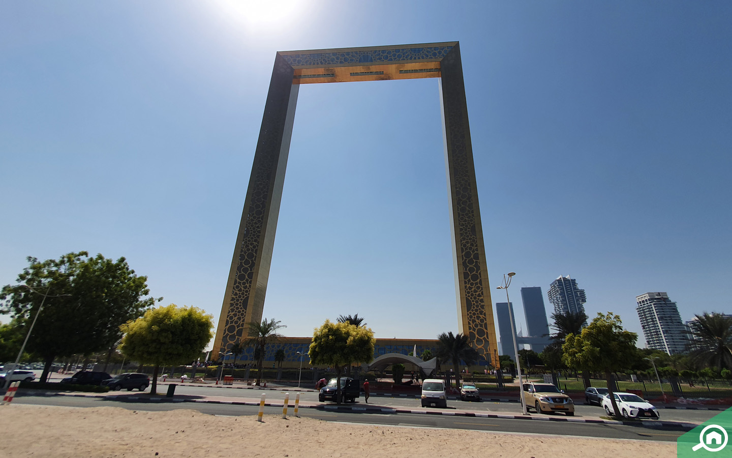 Satwa Road Area Guide Bayut