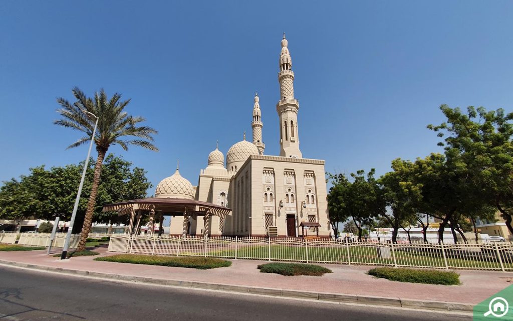 Al Wasl Road Area Guide Bayut